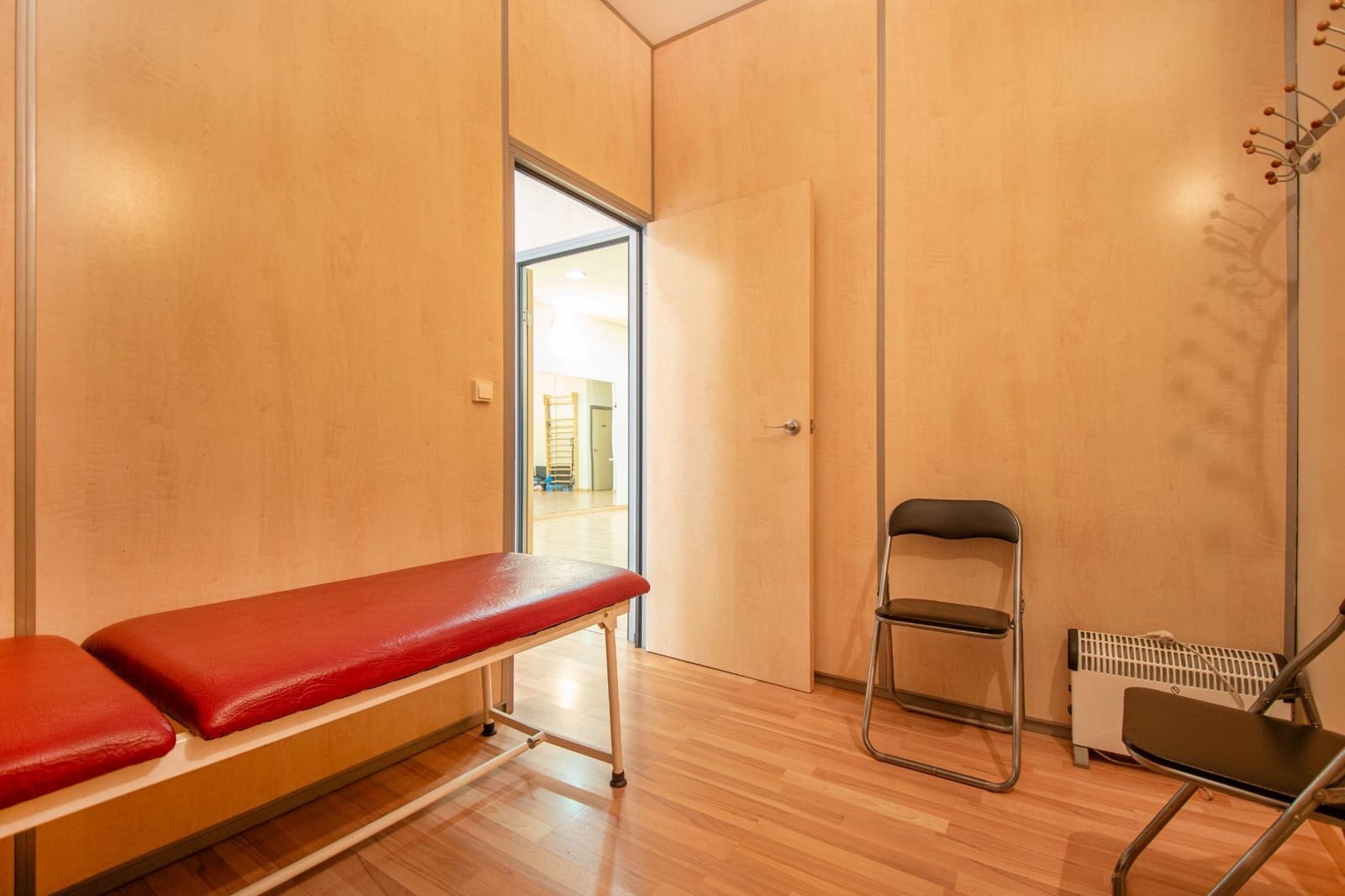 Comercial para venda em Torrent - 98 900 € (Ref: 9780510)