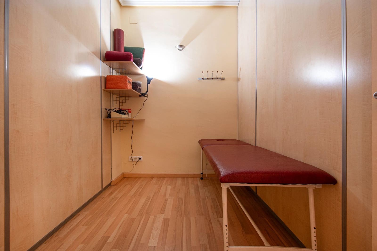 Comercial para venda em Torrent - 98 900 € (Ref: 9780510)