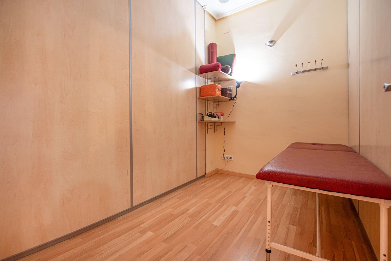 Comercial para venda em Torrent - 98 900 € (Ref: 9780510)