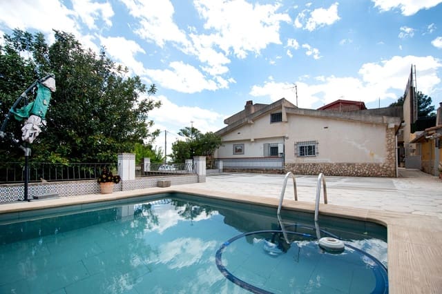 4 soveværelse Villa til salg i Godelleta med swimmingpool - € 250.000 (Ref: 9820473)