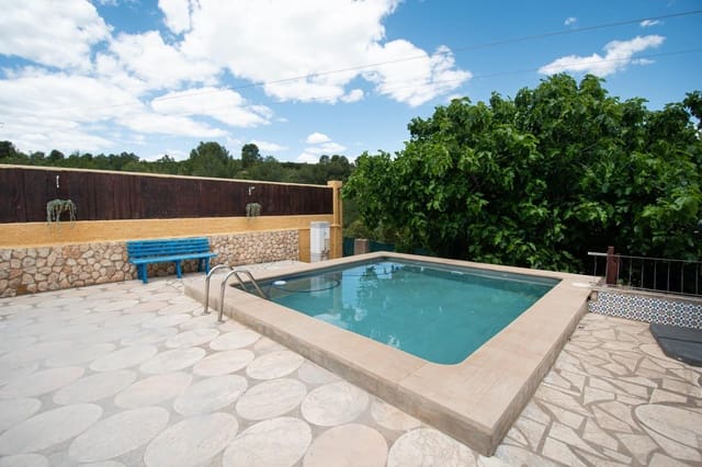 4 soveværelse Villa til salg i Godelleta med swimmingpool - € 250.000 (Ref: 9820473)
