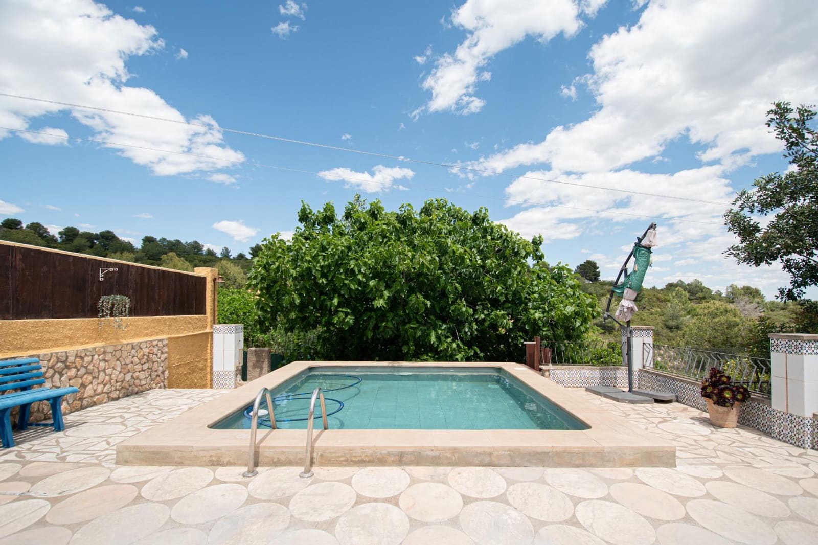 4 soveværelse Villa til salg i Godelleta med swimmingpool - € 250.000 (Ref: 9820473)