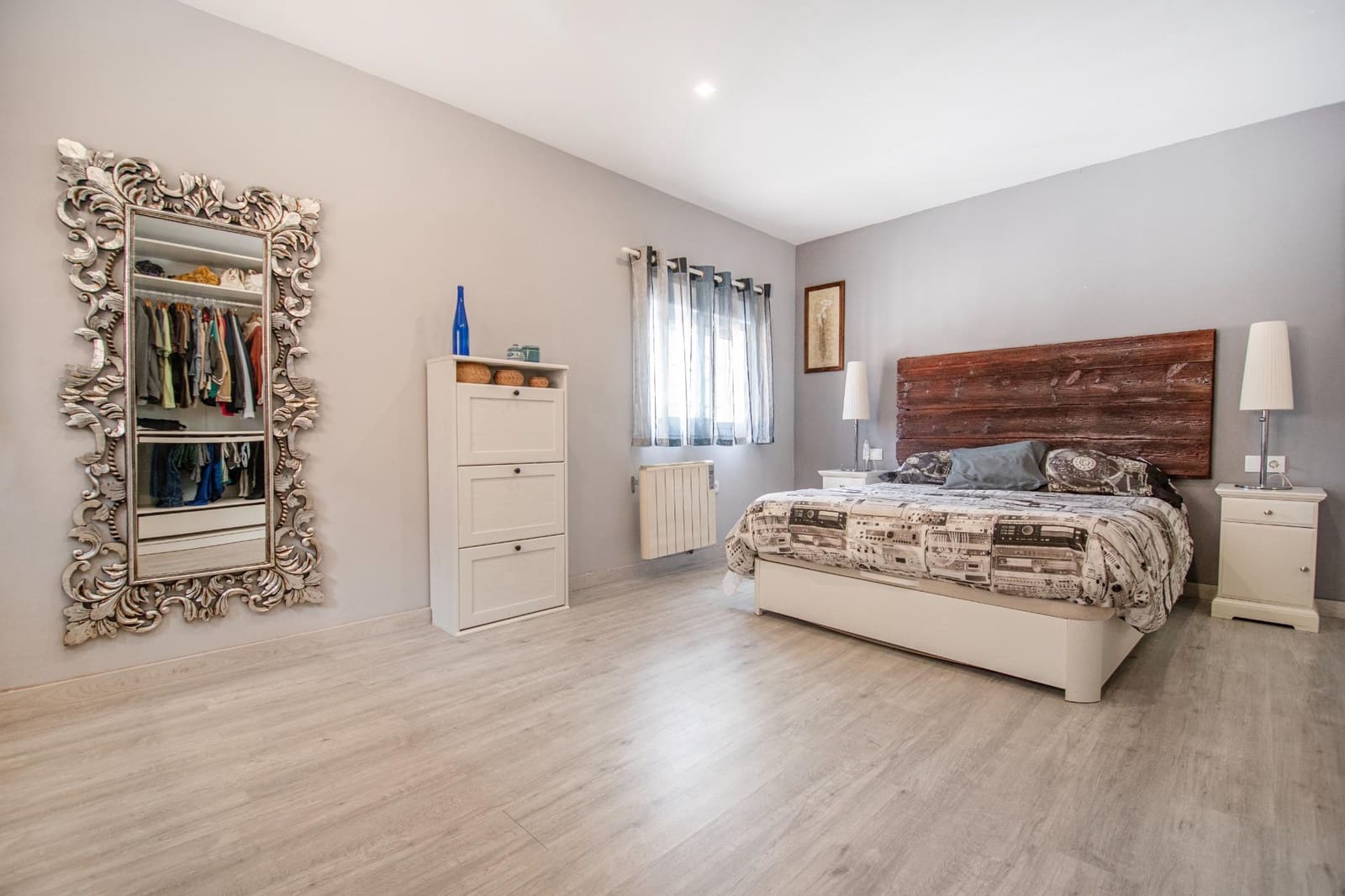 4 soveværelse Villa til salg i Godelleta med swimmingpool - € 250.000 (Ref: 9820473)