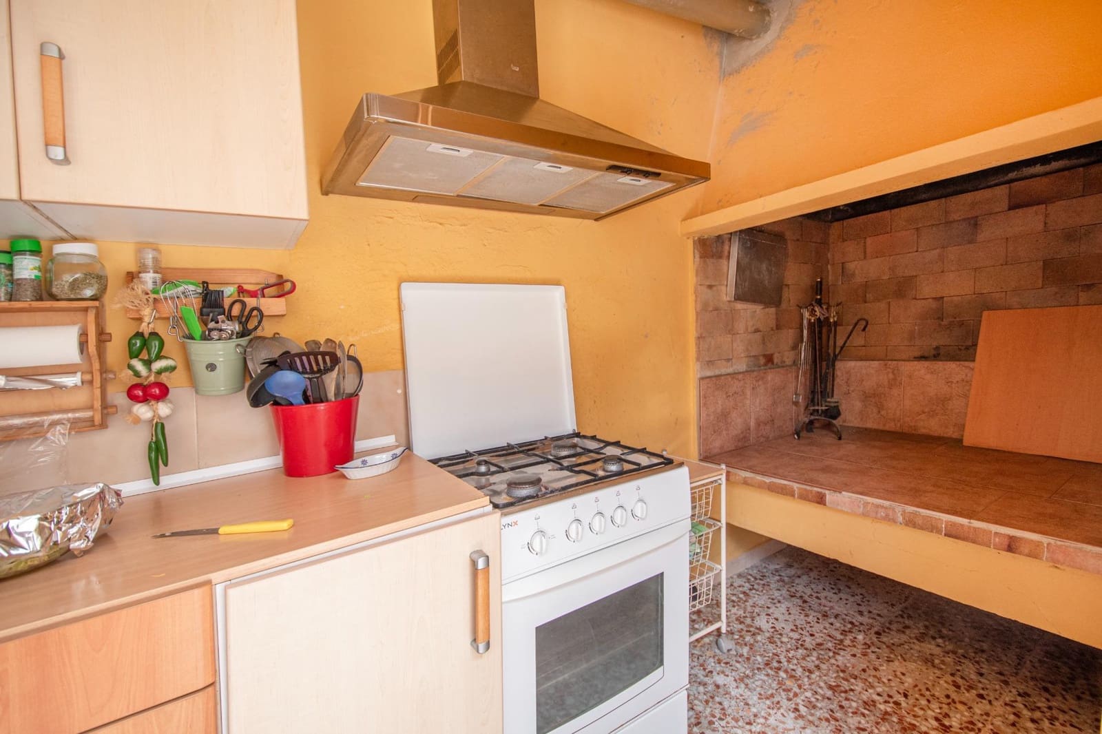 4 soveværelse Villa til salg i Godelleta med swimmingpool - € 250.000 (Ref: 9820473)