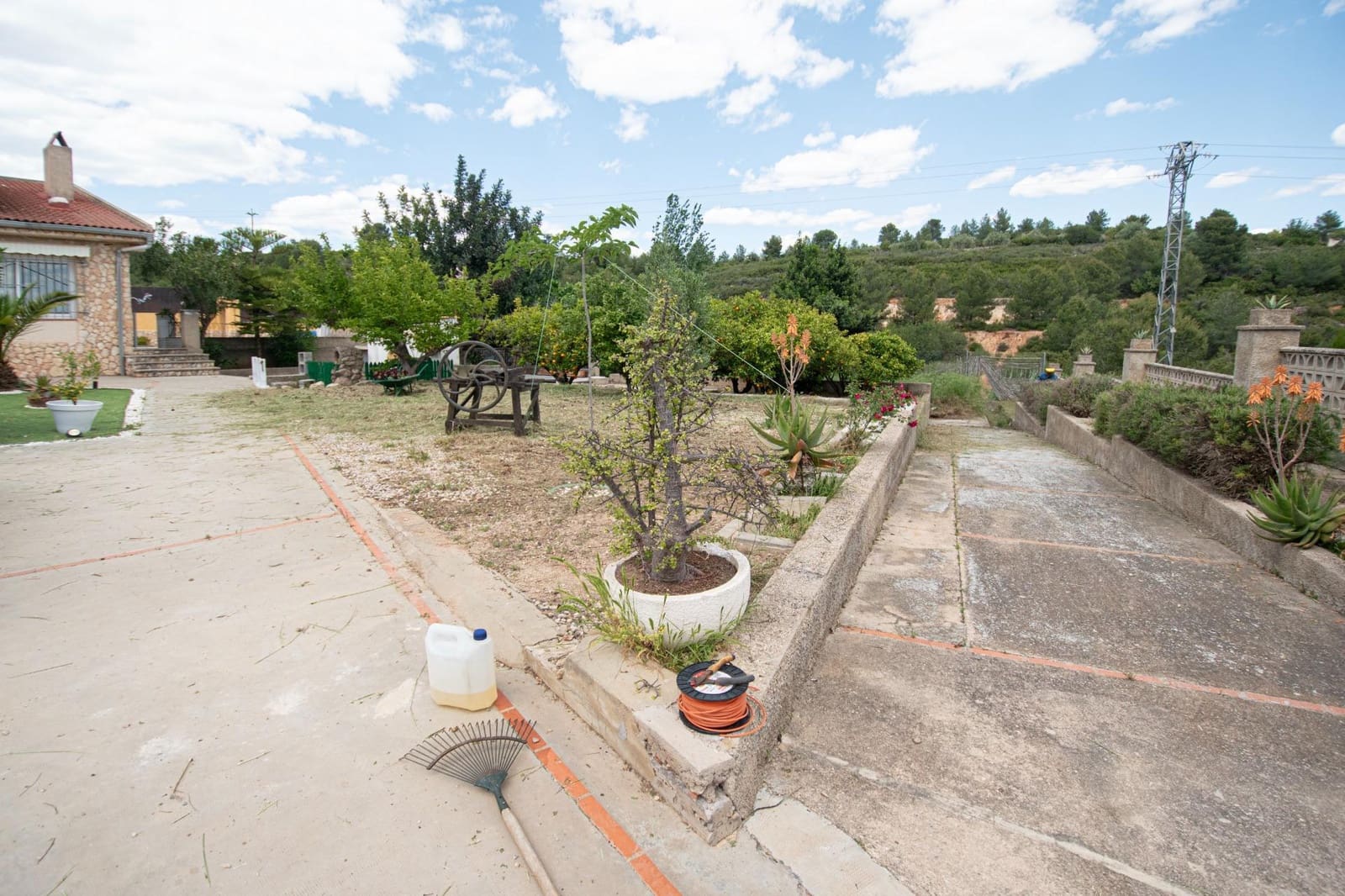 4 soveværelse Villa til salg i Godelleta med swimmingpool - € 250.000 (Ref: 9820473)