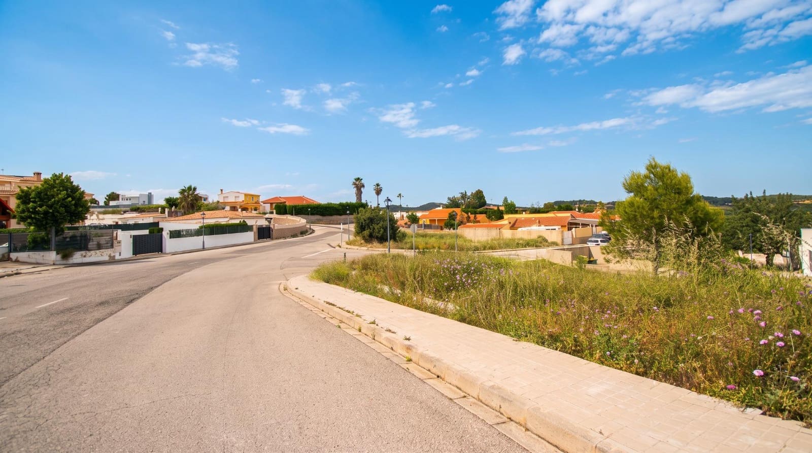 Building Plot for sale in Montroy - € 48,000 (Ref: 9822882)