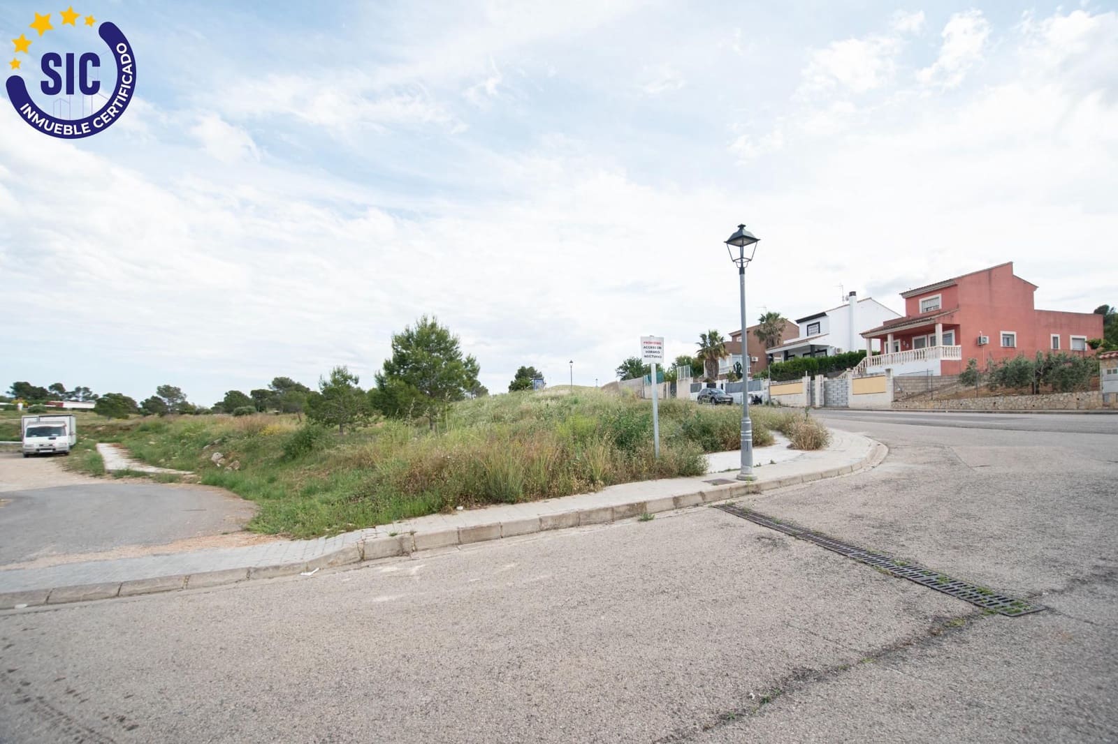 Building Plot for sale in Montroy - € 48,000 (Ref: 9822882)