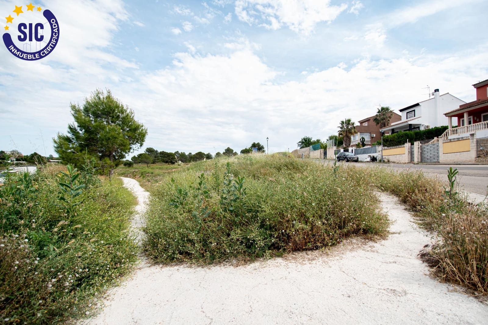 Building Plot for sale in Montroy - € 48,000 (Ref: 9822882)