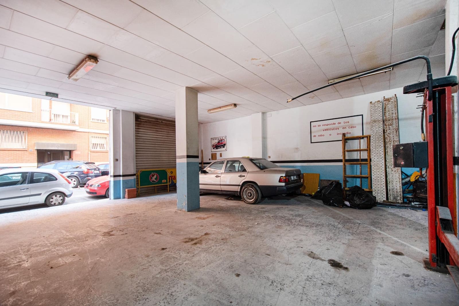 Gewerbe zu verkaufen in Torrent - 140.000 € (Ref: 9825218)