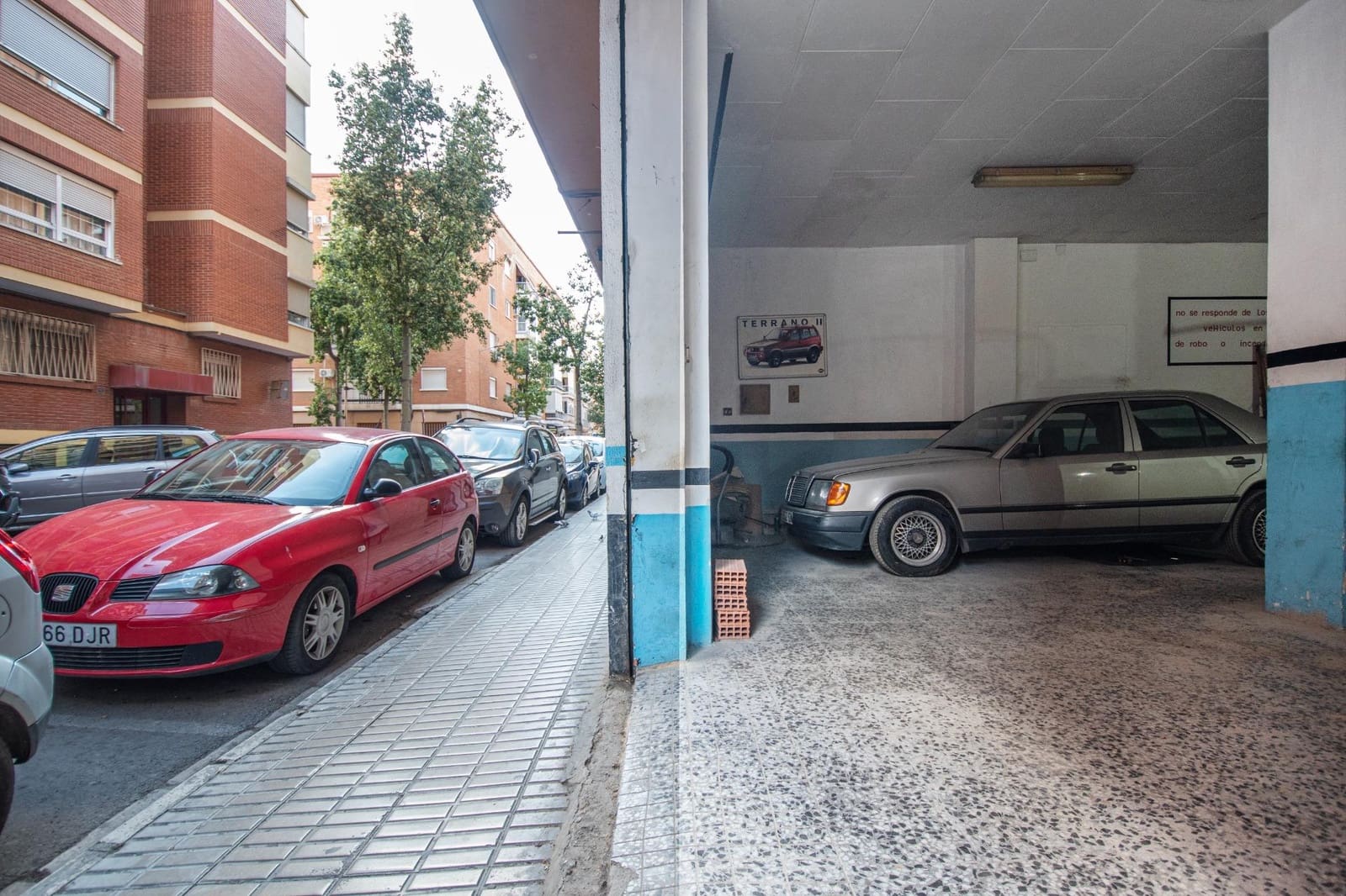 Gewerbe zu verkaufen in Torrent - 140.000 € (Ref: 9825218)