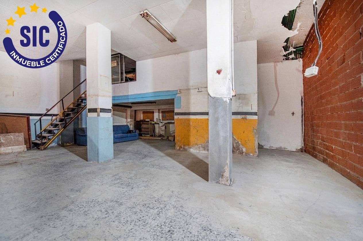 Commerciale in vendita in Torrent - 140.000 € (Rif: 9825218)