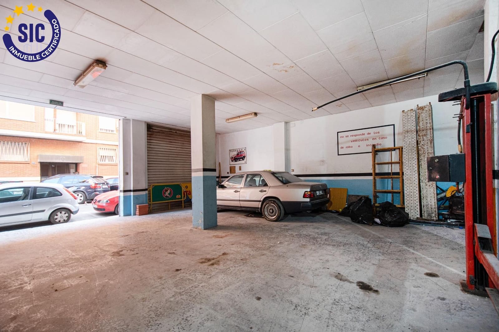Commerciale in vendita in Torrent - 140.000 € (Rif: 9825218)