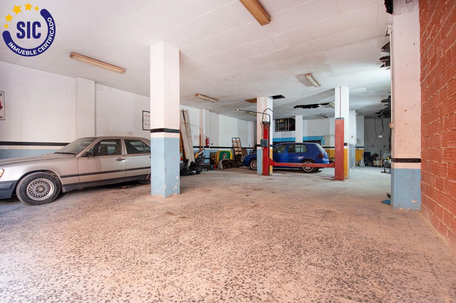 Commerciale in vendita in Torrent - 140.000 € (Rif: 9825218)