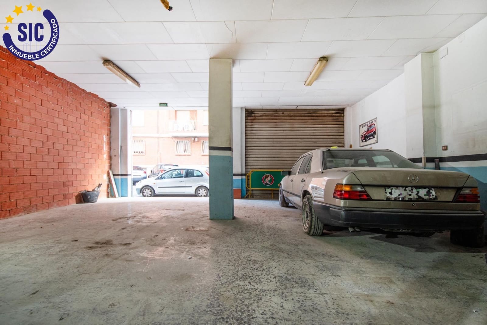 Commerciale in vendita in Torrent - 140.000 € (Rif: 9825218)