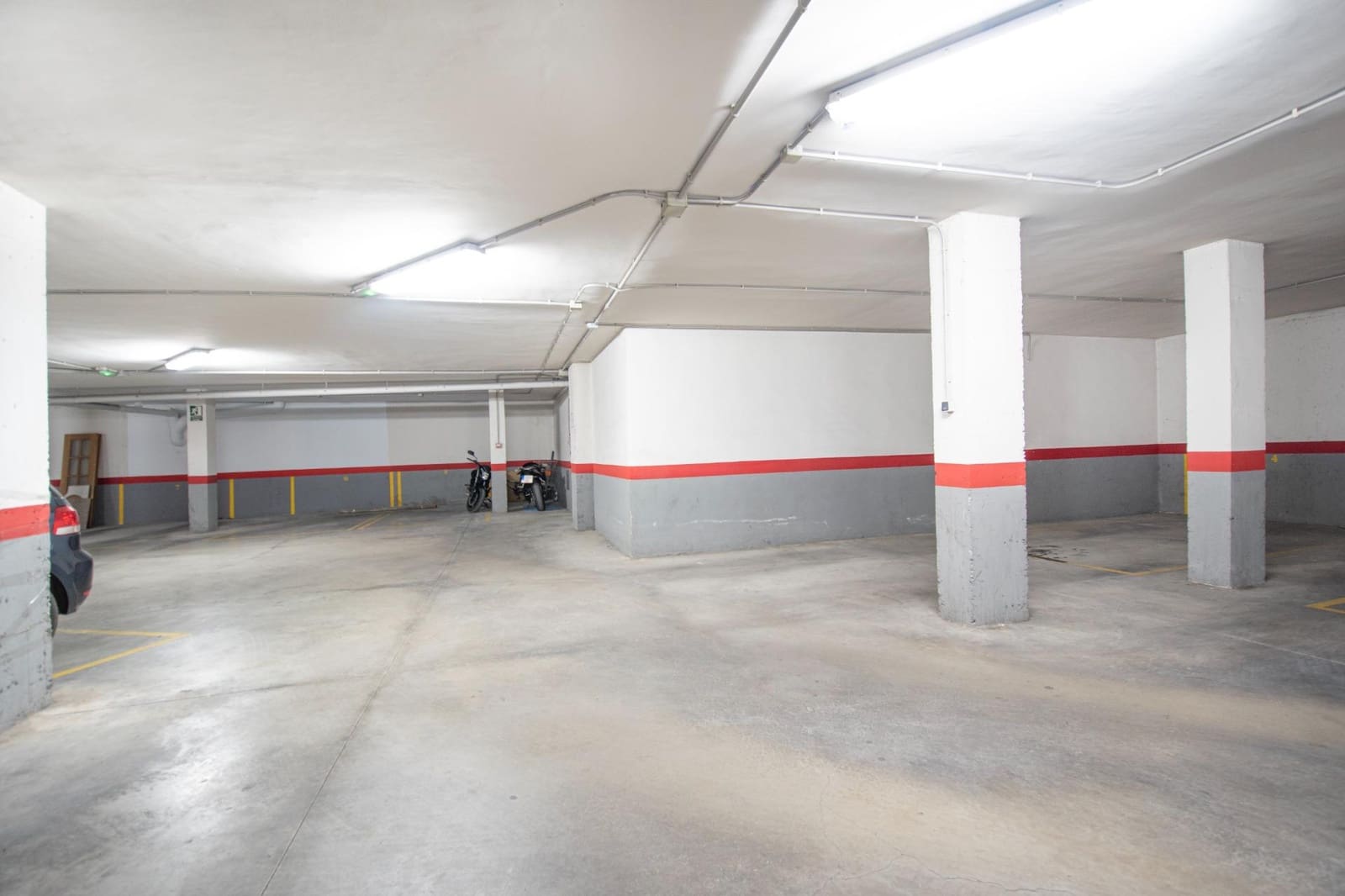 Garage til salg i Montserrat - € 8.500 (Ref: 9843364)