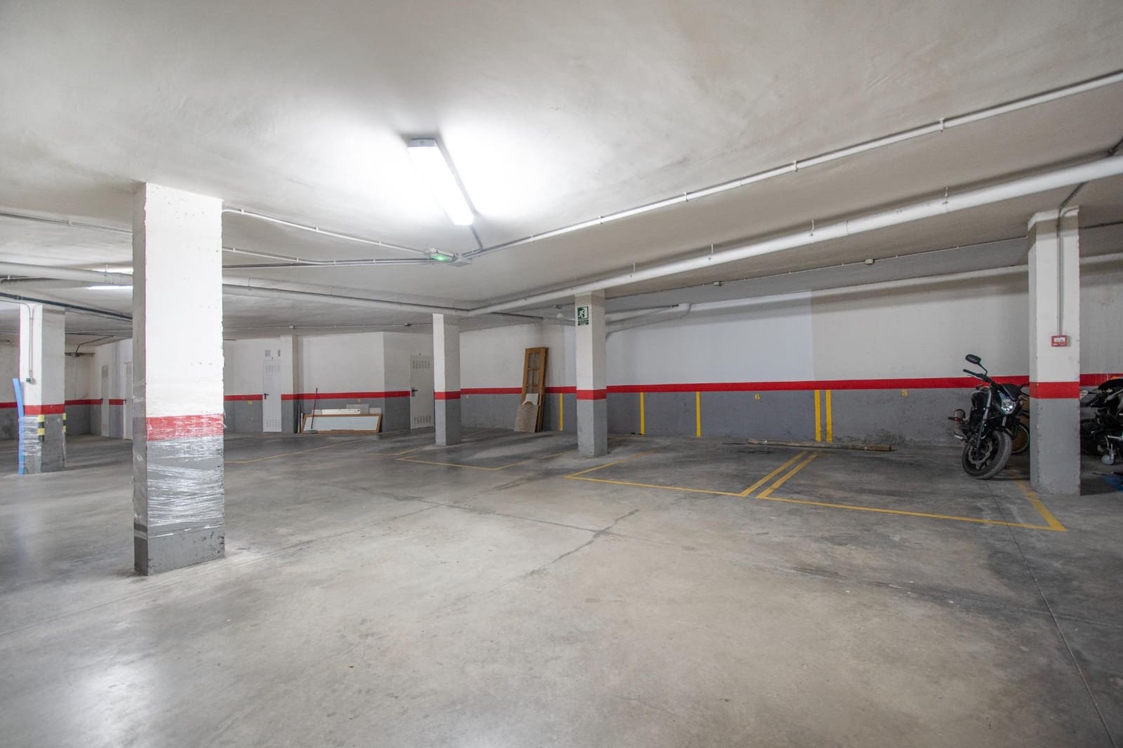 Garage til salg i Montserrat - € 8.500 (Ref: 9843364)