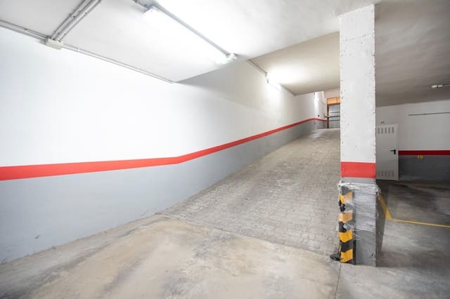 Garage til salg i Montserrat - € 8.500 (Ref: 9843364)