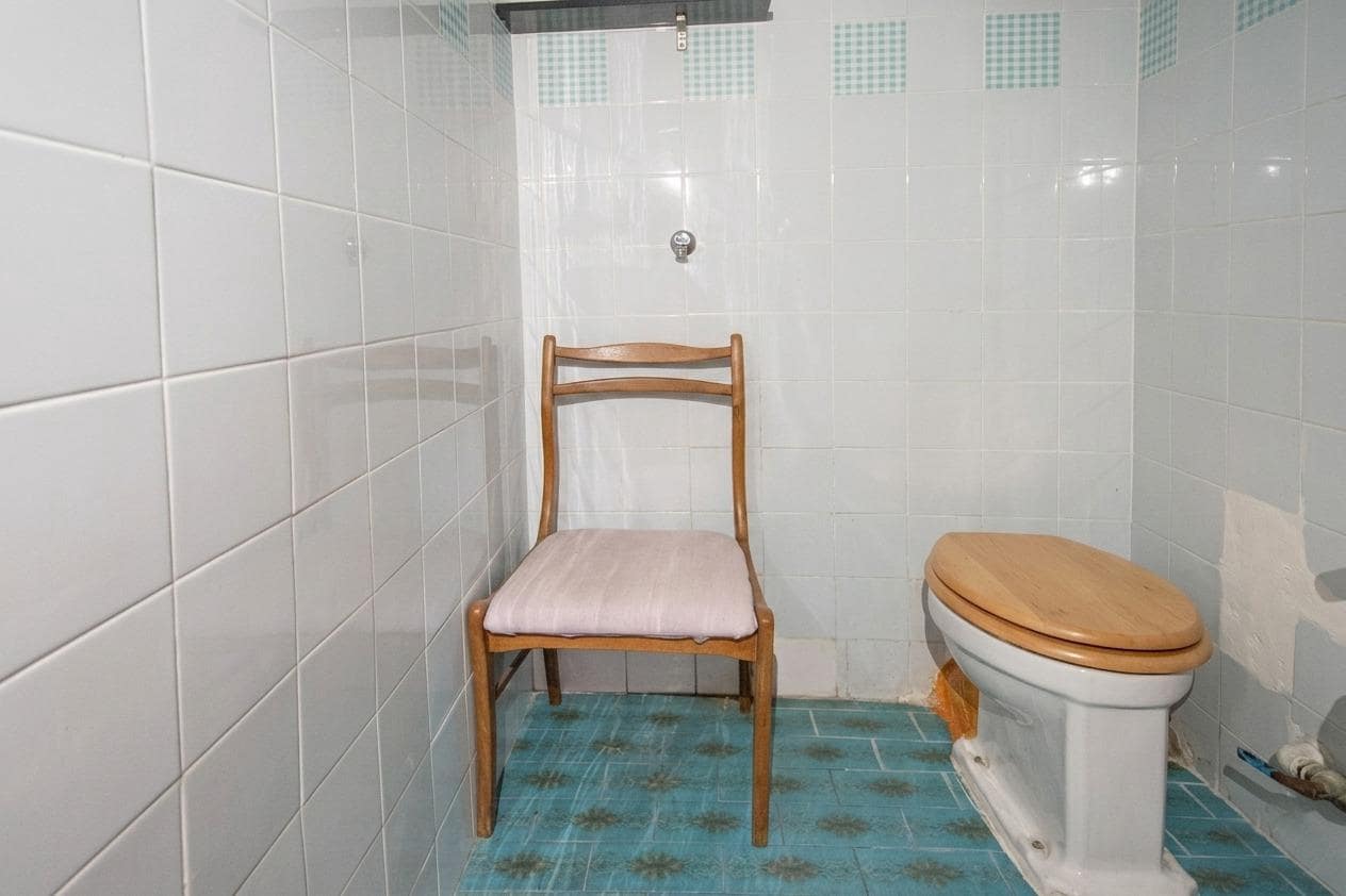 4 soveværelse Lejlighed til salg i Valencia by - € 125.000 (Ref: 9855419)
