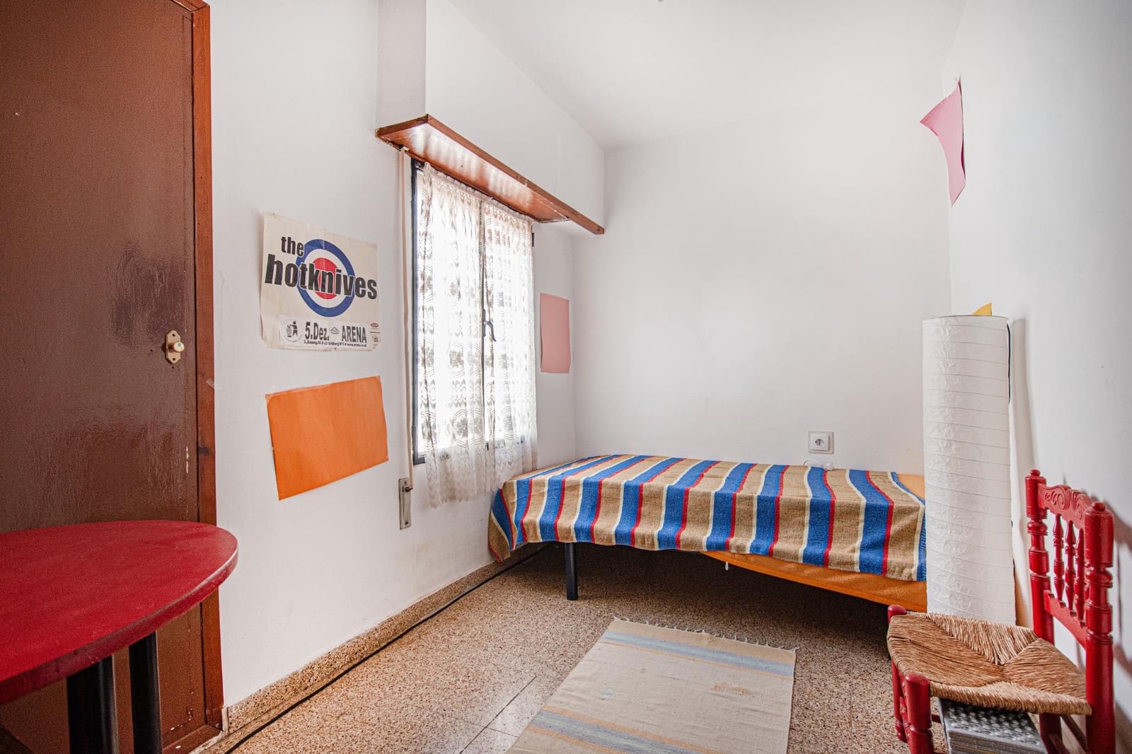 4 soveværelse Lejlighed til salg i Valencia by - € 125.000 (Ref: 9855419)