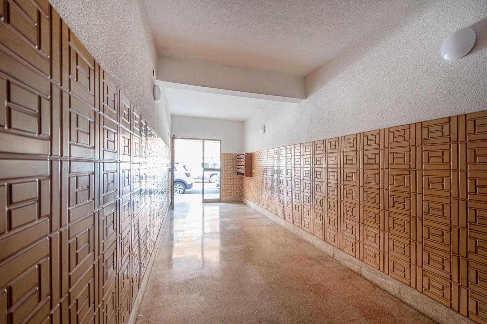 4 soveværelse Lejlighed til salg i Valencia by - € 125.000 (Ref: 9855419)