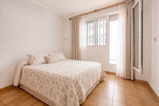 Piso de 4 habitaciones en Torrent en venta - 239.900 € (Ref: 9860069)