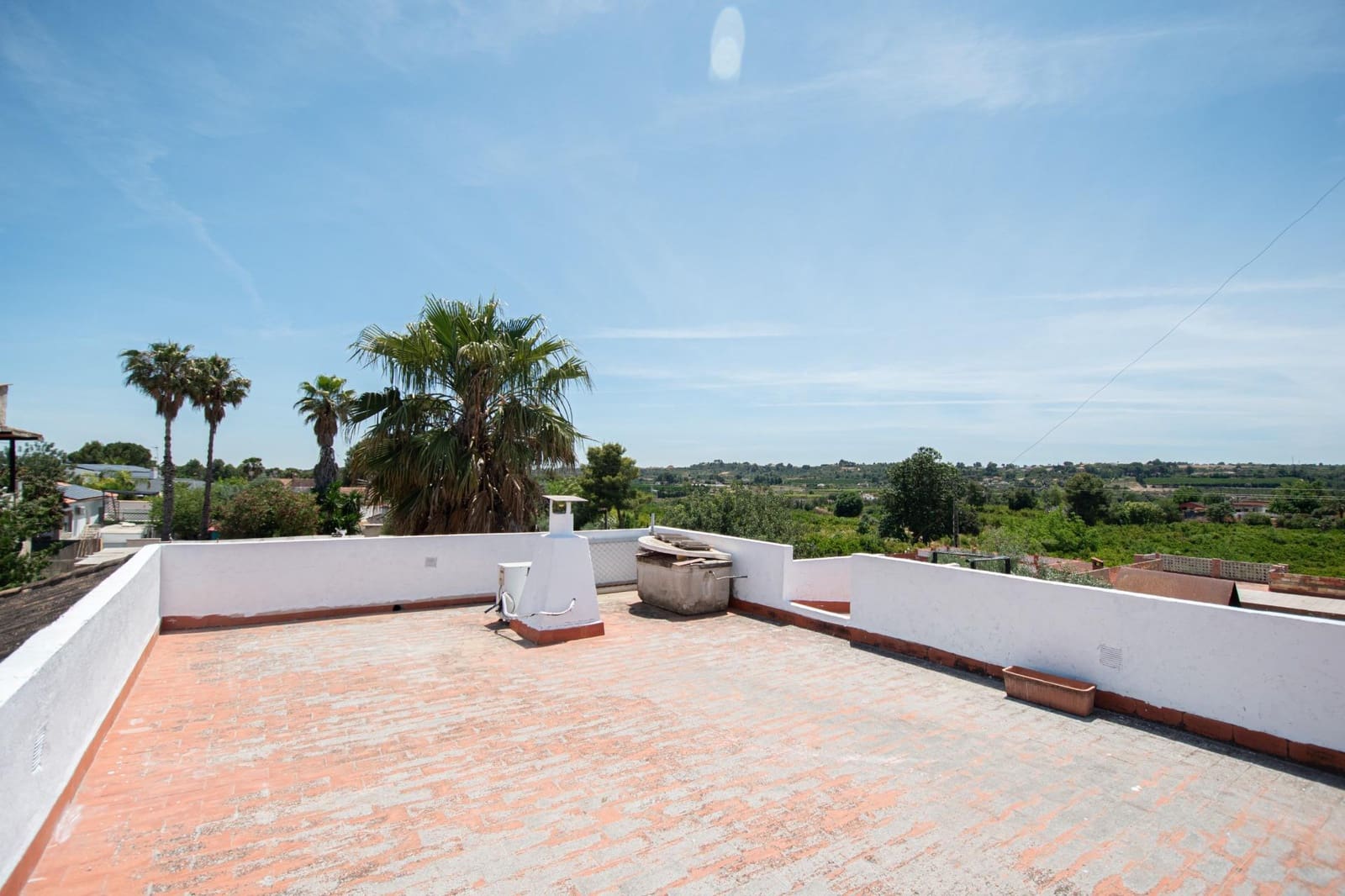 3 bedroom Villa for sale in Torrent with pool - € 159,900 (Ref: 9873471)