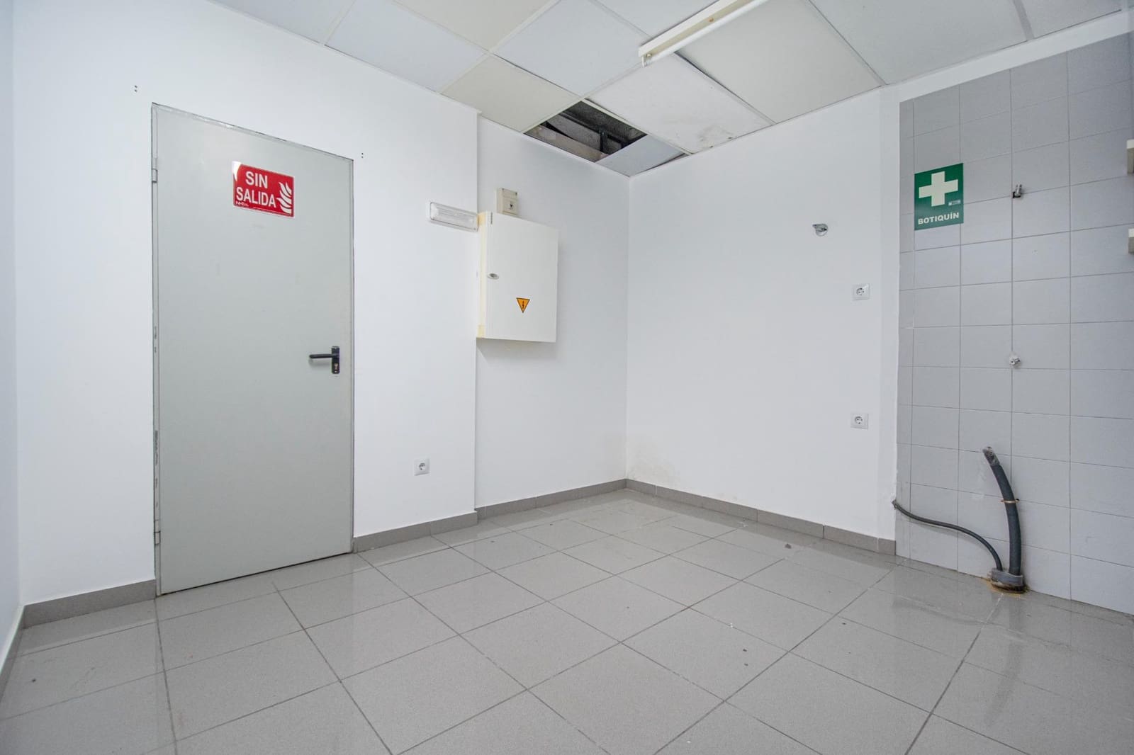 Gewerbe zu verkaufen in Torrent - 199.900 € (Ref: 9899152)