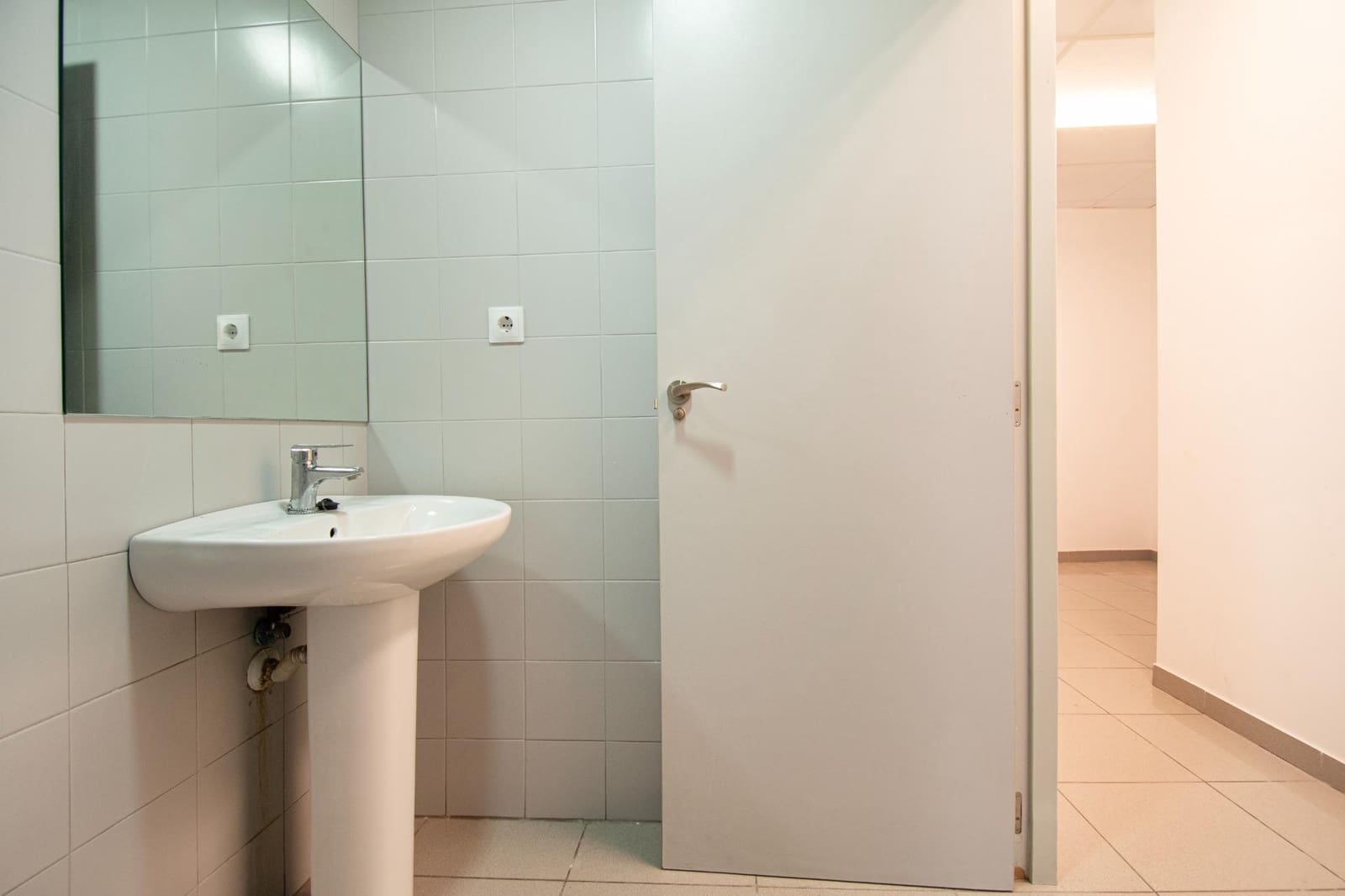 Gewerbe zu verkaufen in Torrent - 199.900 € (Ref: 9899152)