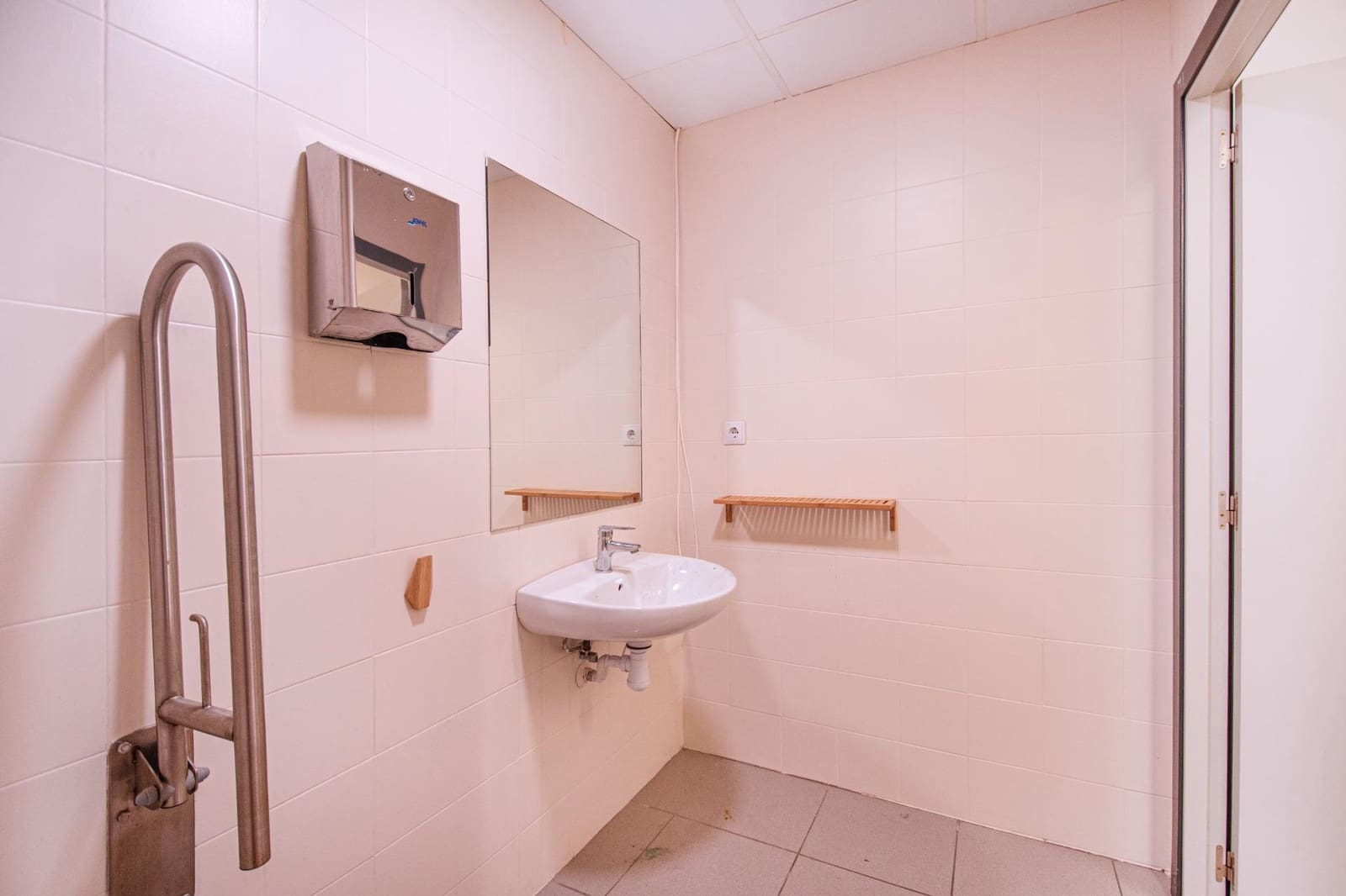 Gewerbe zu verkaufen in Torrent - 199.900 € (Ref: 9899152)