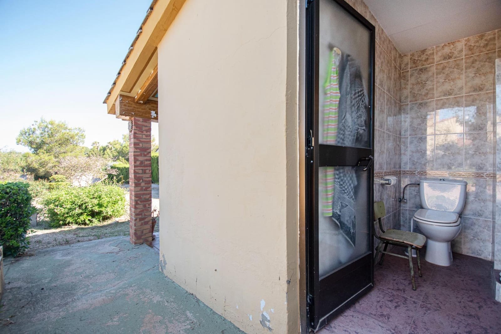 Villa for sale in Montserrat - € 119,900 (Ref: 9942488)