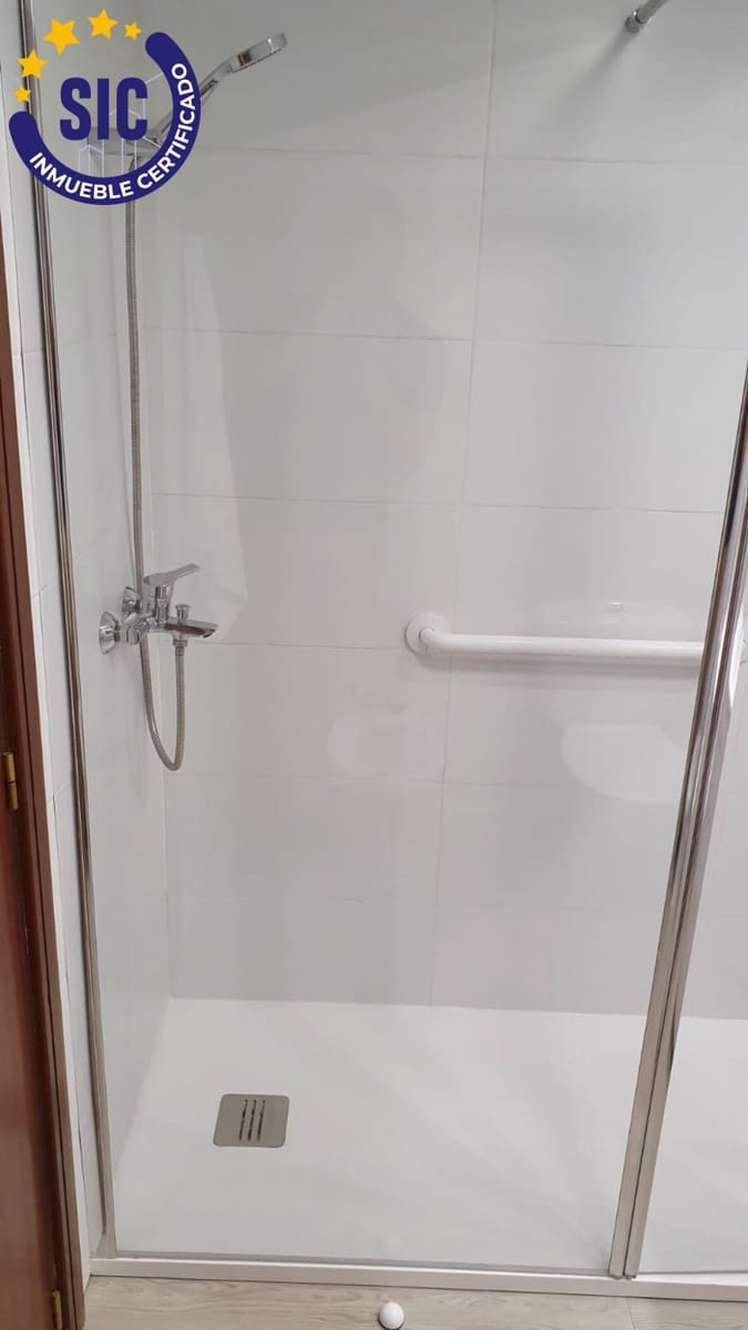 3 bedroom Flat for sale in Valencia city - € 350,000 (Ref: 9952597)