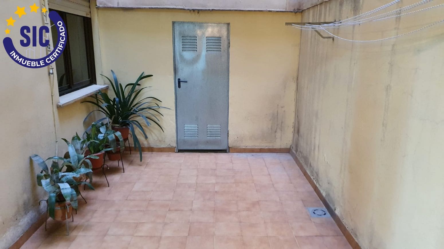 3 bedroom Flat for sale in Valencia city - € 350,000 (Ref: 9952597)