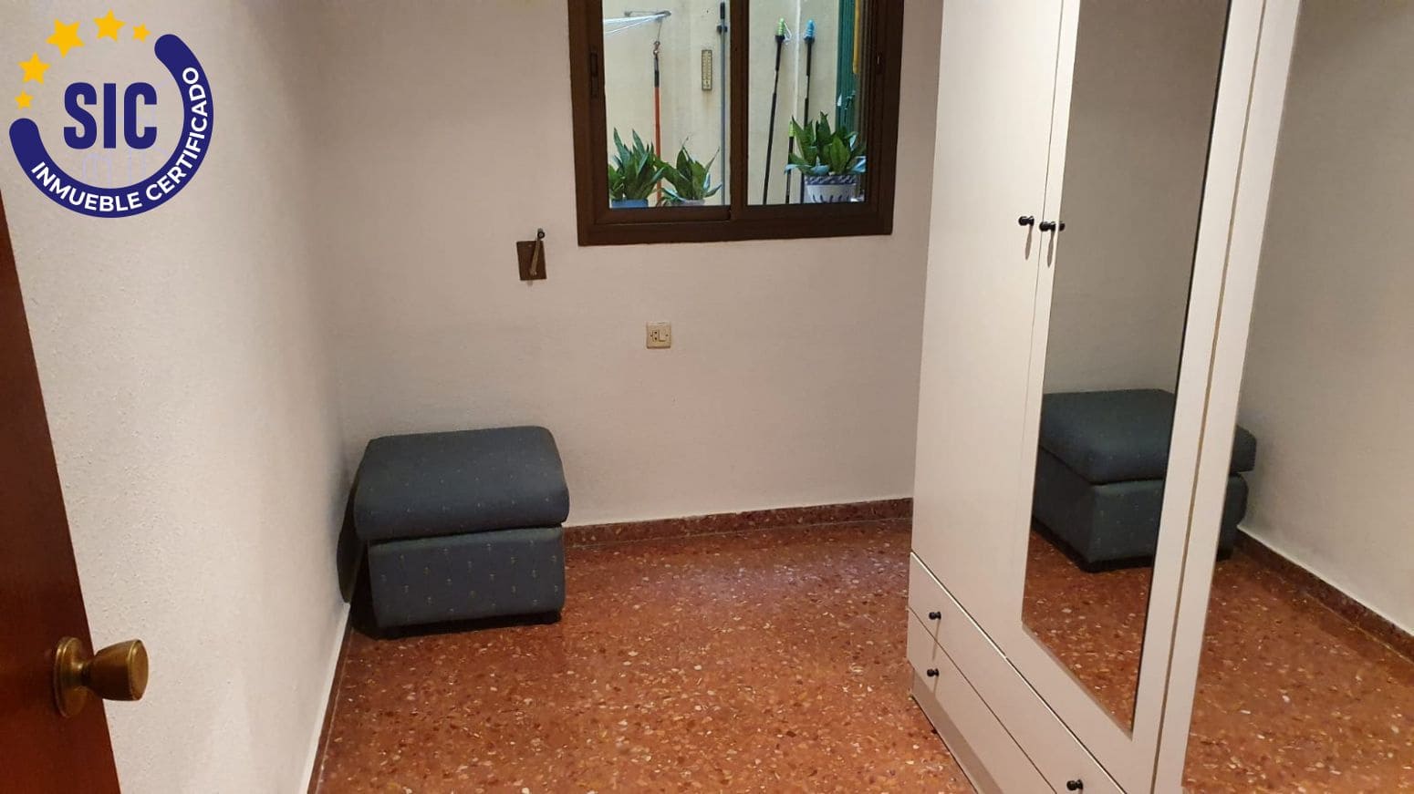 3 bedroom Flat for sale in Valencia city - € 350,000 (Ref: 9952597)