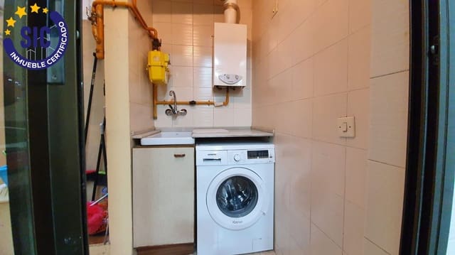 3 sypialnia Mieszkanie na sprzedaż w La Gran Via, Miasto Walencja - 350 000 € (Ref: 9952597)