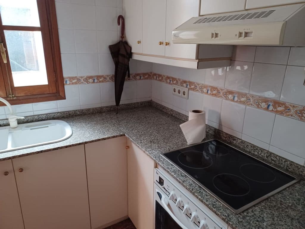 5 bedroom Townhouse for sale in Oliva - € 179,000 (Ref: 7522965)