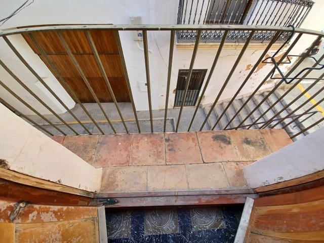 5 soverom Hus til salgs i Oliva - € 179 000 (Ref: 7522965)