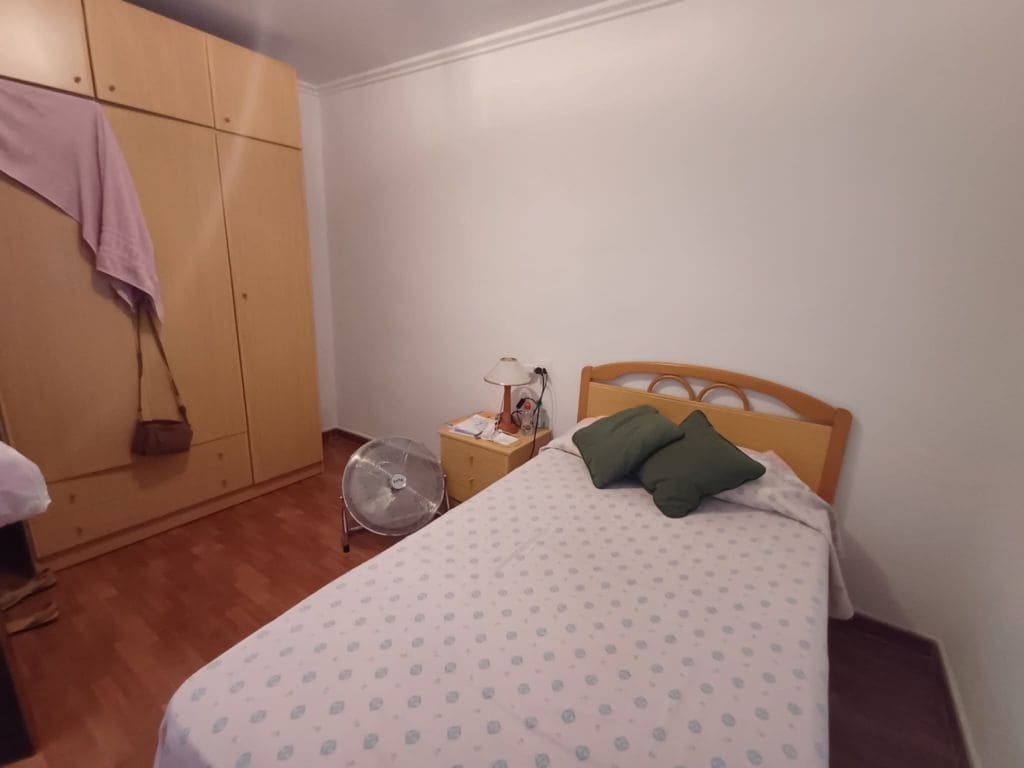 Willa na sprzedaż w Oliva z basenem garażem - 320 000 € (Ref: 7737598)