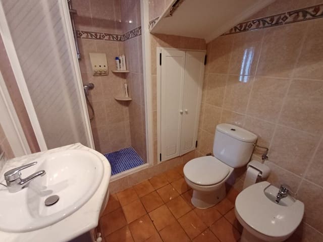 4 sovrum Hus till salu i Oliva - 159 000 € (Ref: 8934564)