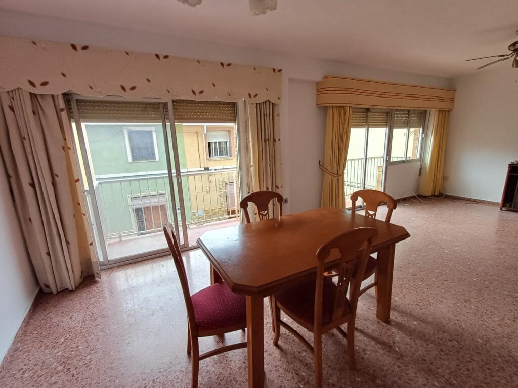 3 bedroom Apartment for sale in Oliva - € 104,000 (Ref: 8934565)