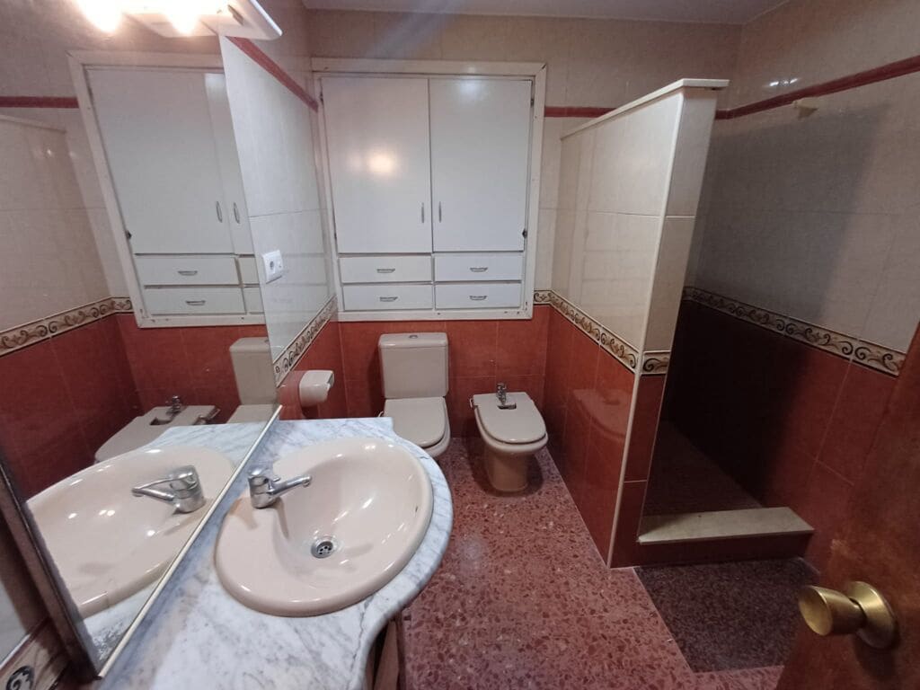 3 bedroom Apartment for sale in Oliva - € 104,000 (Ref: 8934565)