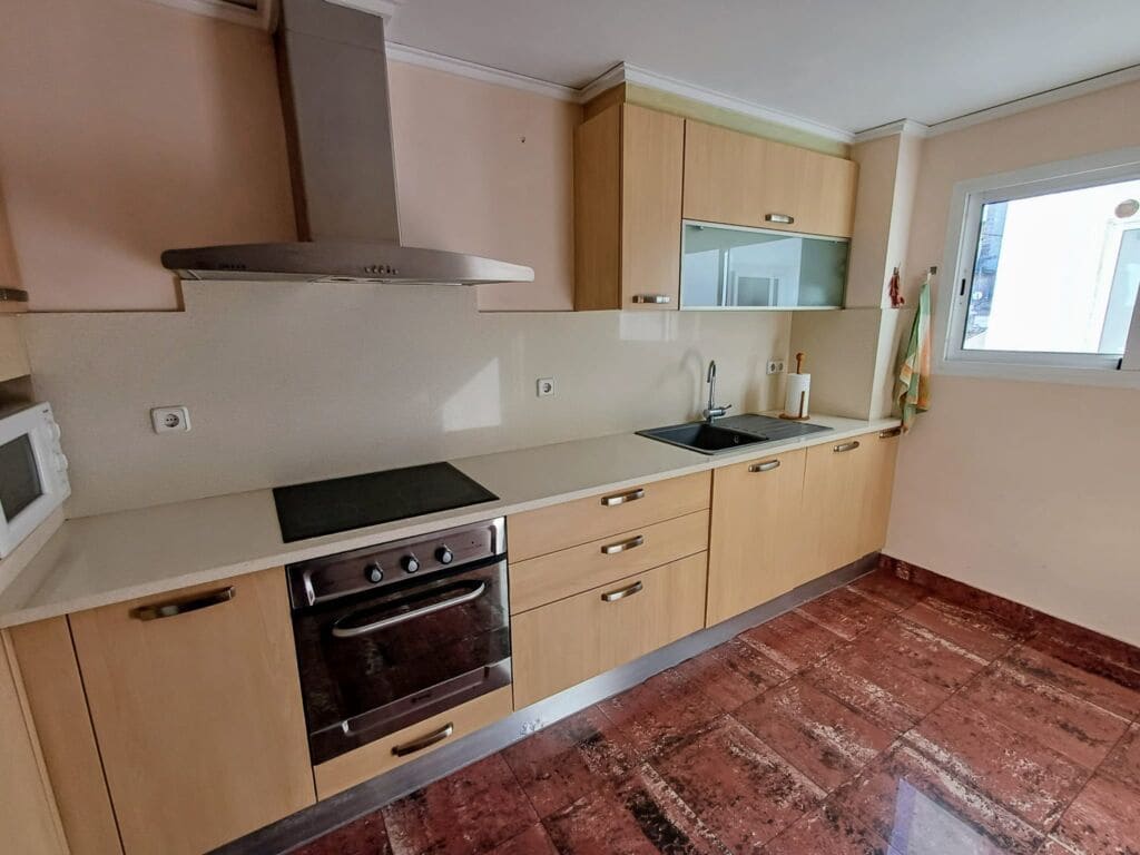 4 sovrum Lägenhet till salu i Oliva med garage - 119 000 € (Ref: 8934571)