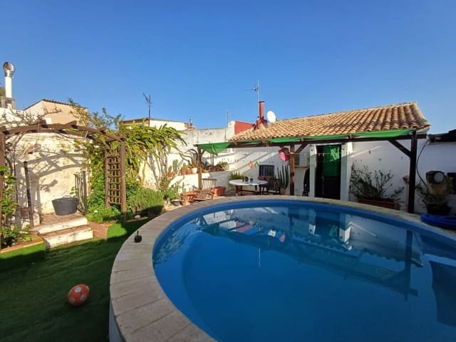 4 bedroom Townhouse for sale in Oliva - € 260,000 (Ref: 8934578)