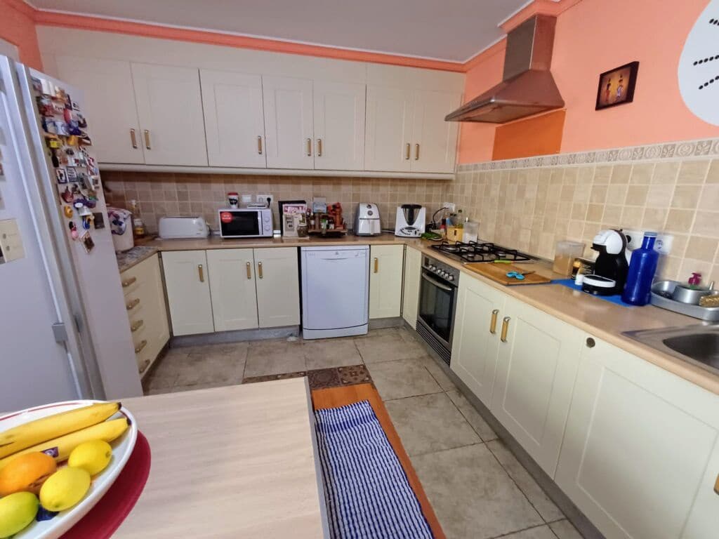 4 Zimmer Haus zu verkaufen in Oliva - 260.000 € (Ref: 8934578)