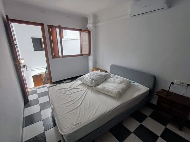 4 chambre Maison de Ville à vendre à Oliva - 175 000 € (Ref: 8939604)