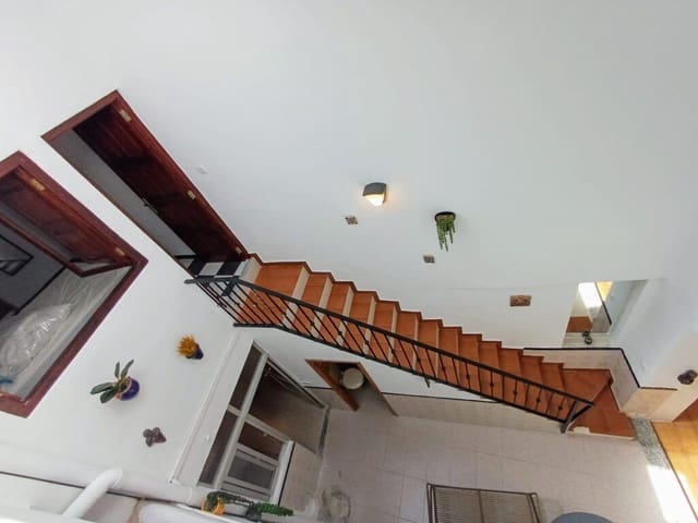 4 chambre Maison de Ville à vendre à Oliva - 175 000 € (Ref: 8939604)