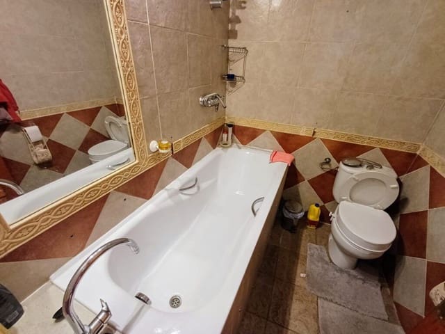 3 soveværelse Byhus til salg i Oliva - € 134.500 (Ref: 9007191)