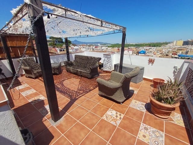 3 soveværelse Byhus til salg i Oliva - € 134.500 (Ref: 9007191)