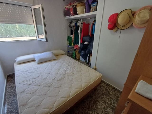 2 soveværelse Villa til salg i Oliva med garage - € 185.000 (Ref: 9156116)