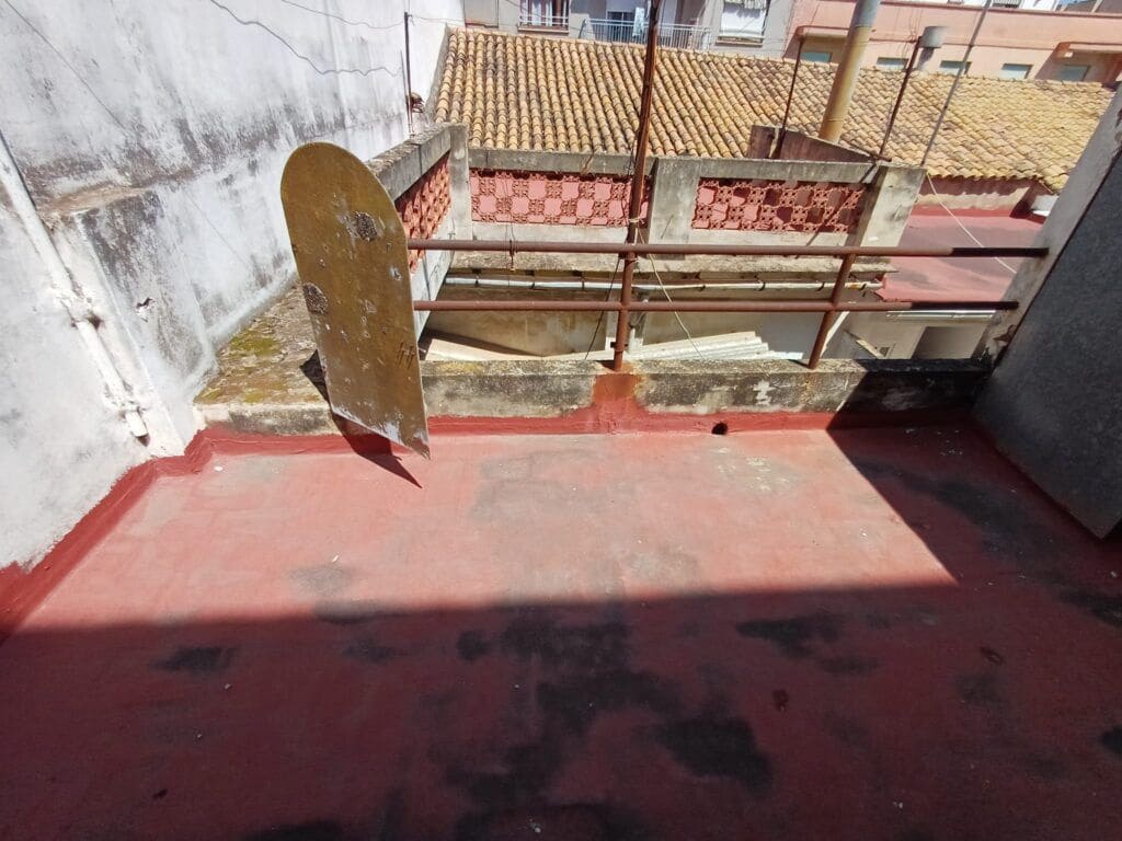 5 soverom Hus til salgs i Oliva - € 129 950 (Ref: 9156117)