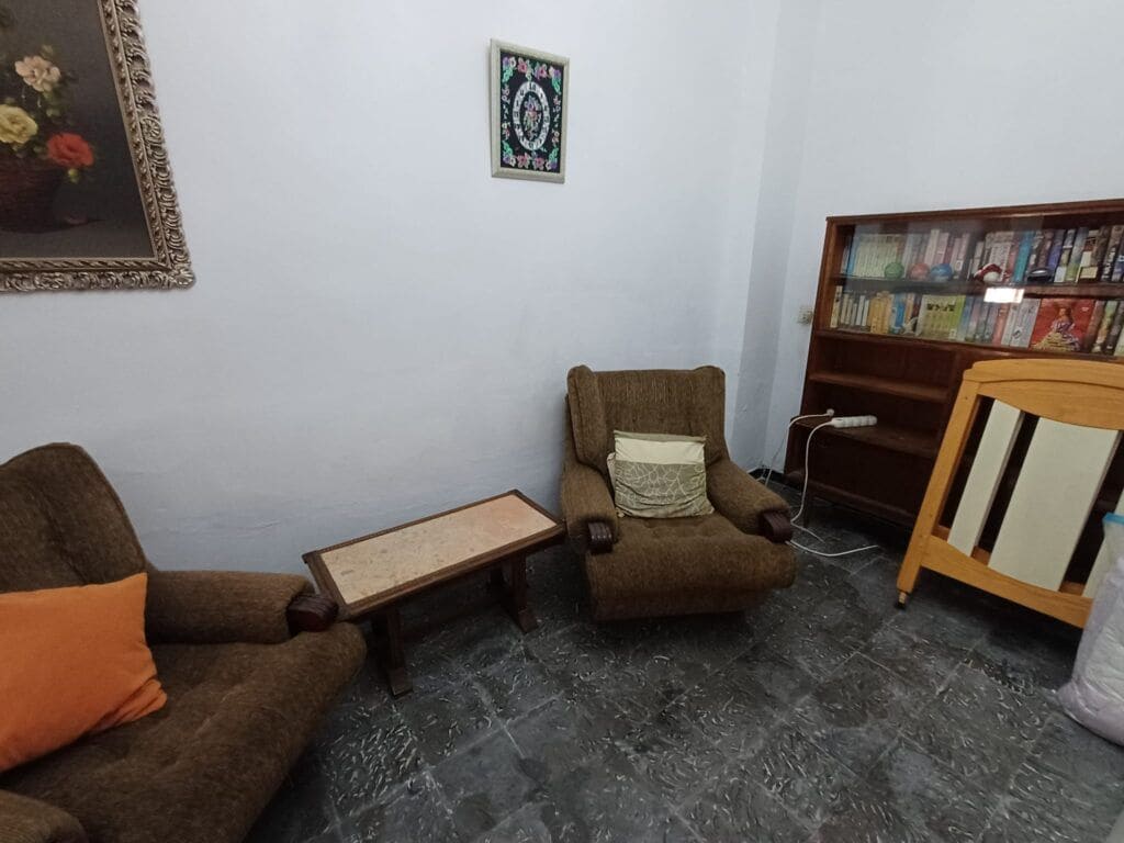 5 soverom Hus til salgs i Oliva - € 129 950 (Ref: 9156117)